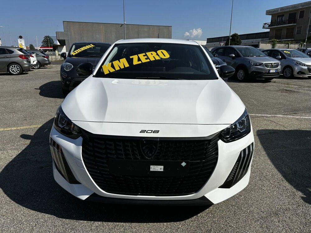 Peugeot 208 nuova a Torino (2)