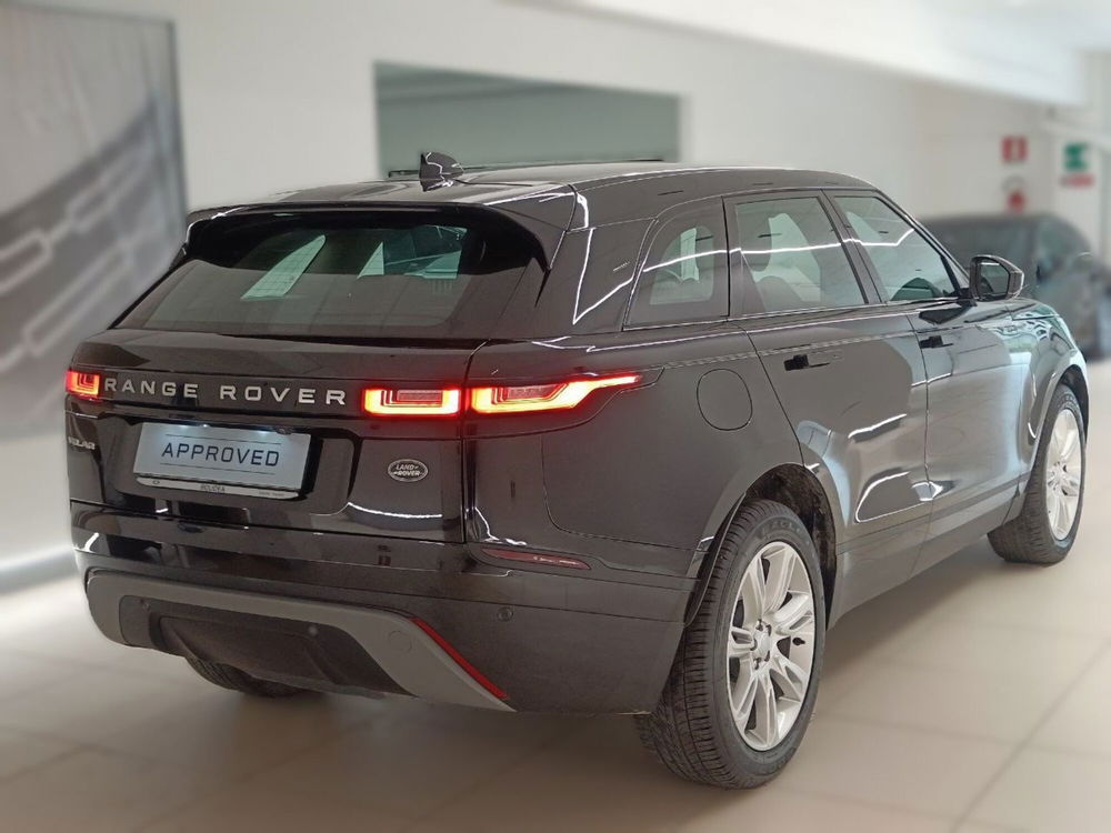 Land Rover Range Rover Velar usata a Savona (2)