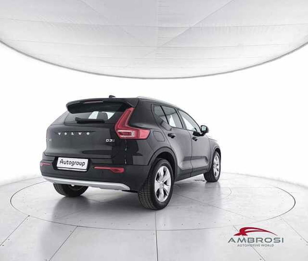 Volvo XC40 usata a Perugia (3)