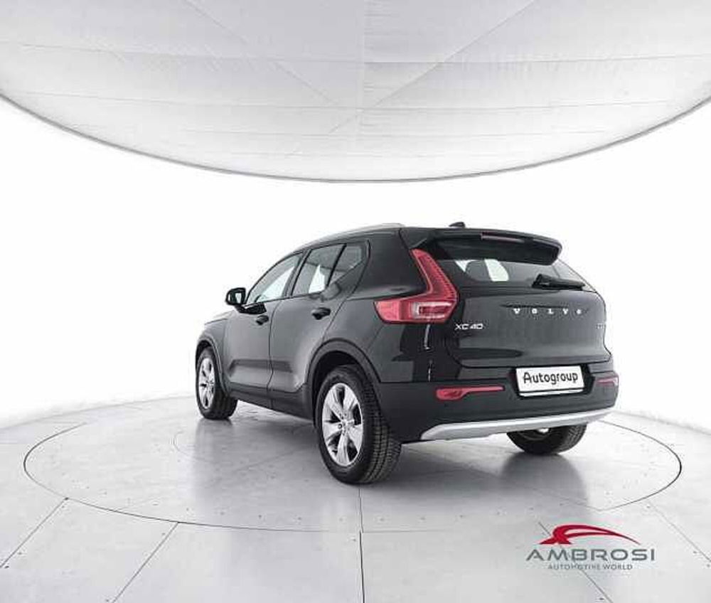 Volvo XC40 usata a Perugia (4)