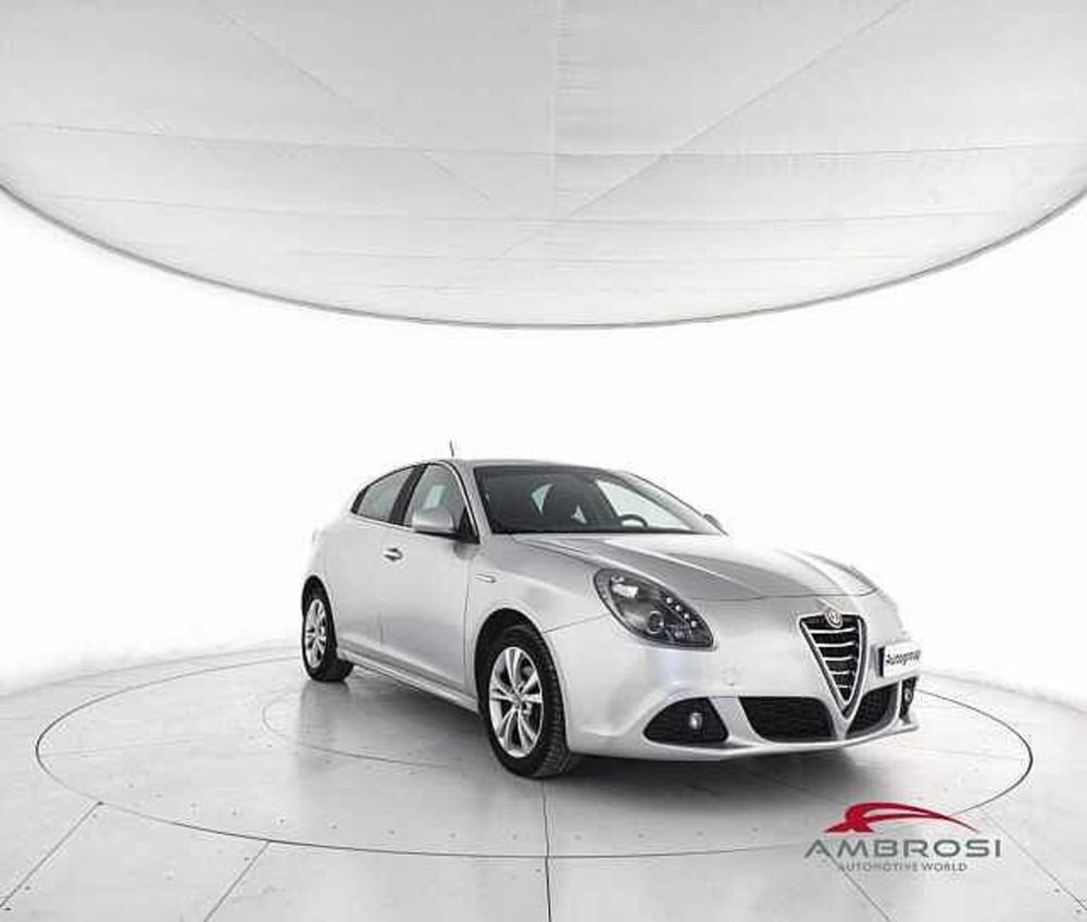 Alfa Romeo Giulietta usata a Perugia (2)