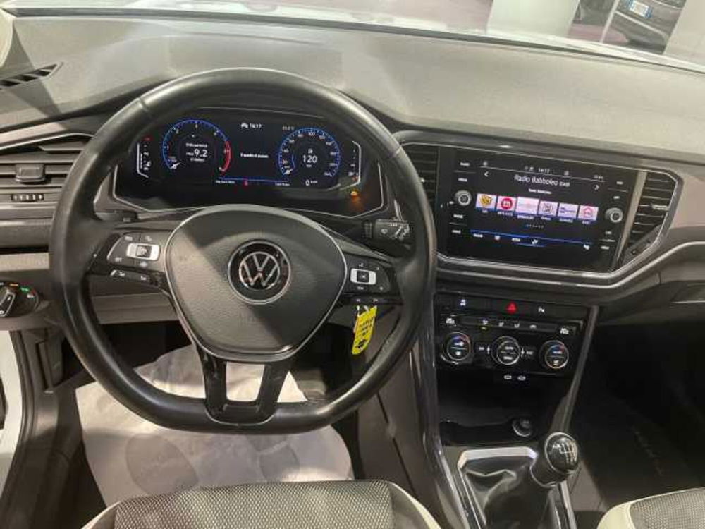 Volkswagen T-Roc usata a Genova (11)