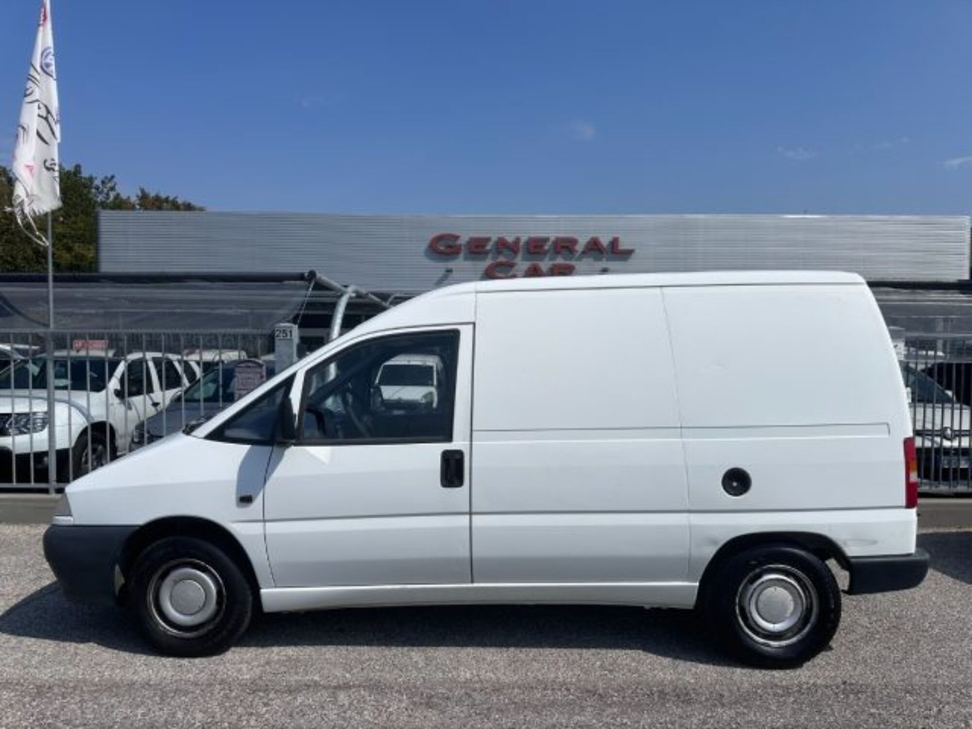 Fiat Scudo Furgone 1.9 diesel Furgone Vetrato EL  del 1999 usata a Codogno