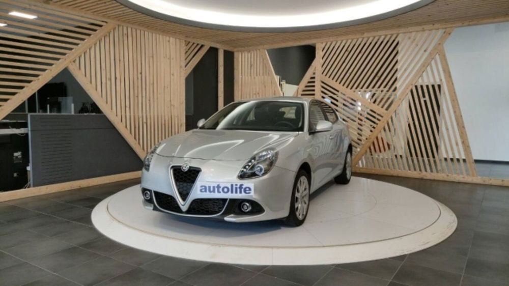 Alfa Romeo Giulietta usata a Catanzaro (11)