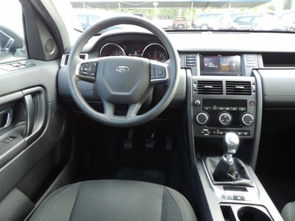 Land Rover Discovery Sport usata a Treviso (17)