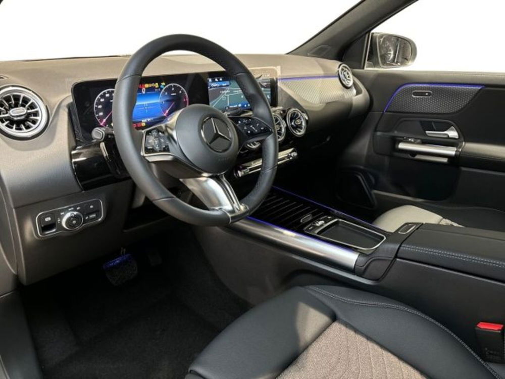 Mercedes-Benz GLA SUV nuova a Bologna (11)