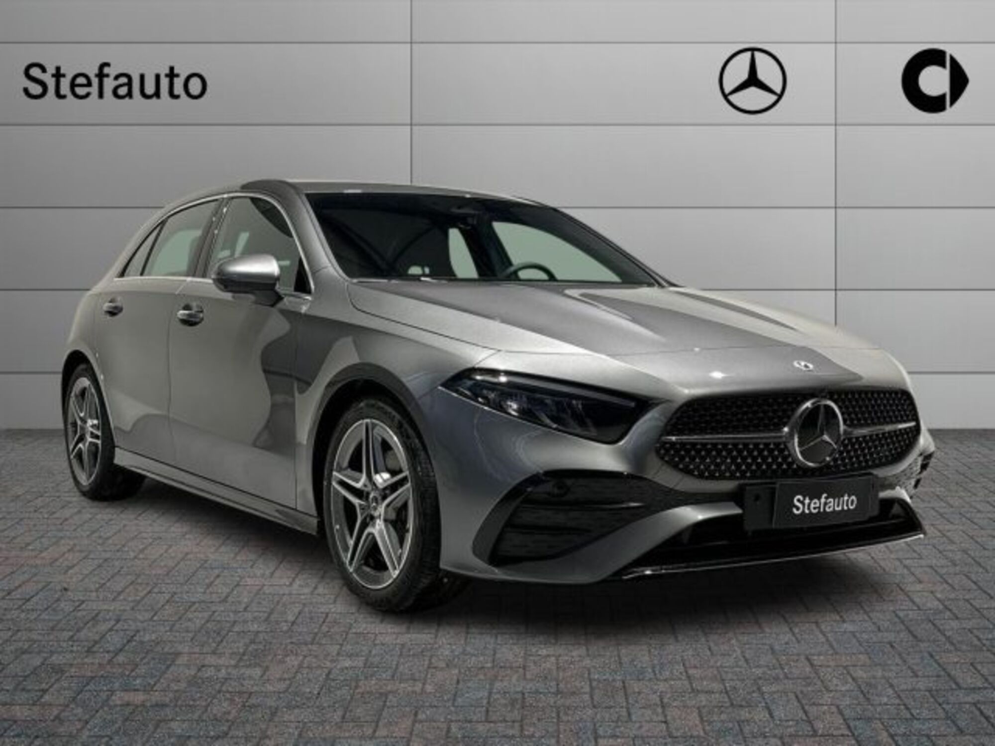 Mercedes-Benz Classe A 180 d AMG Line Advanced Plus auto nuova a Castel Maggiore