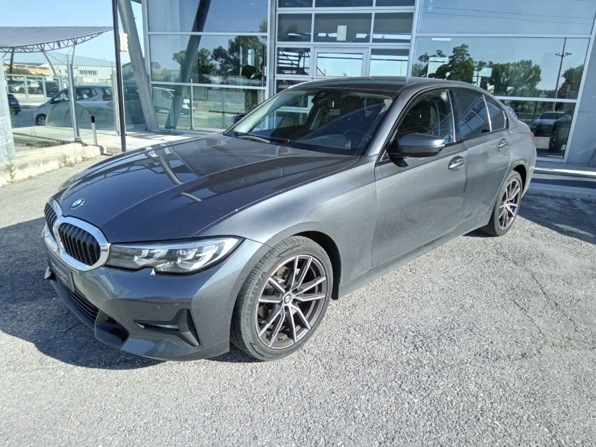 BMW Serie 3 316d 48V Msport  del 2021 usata a Montecosaro