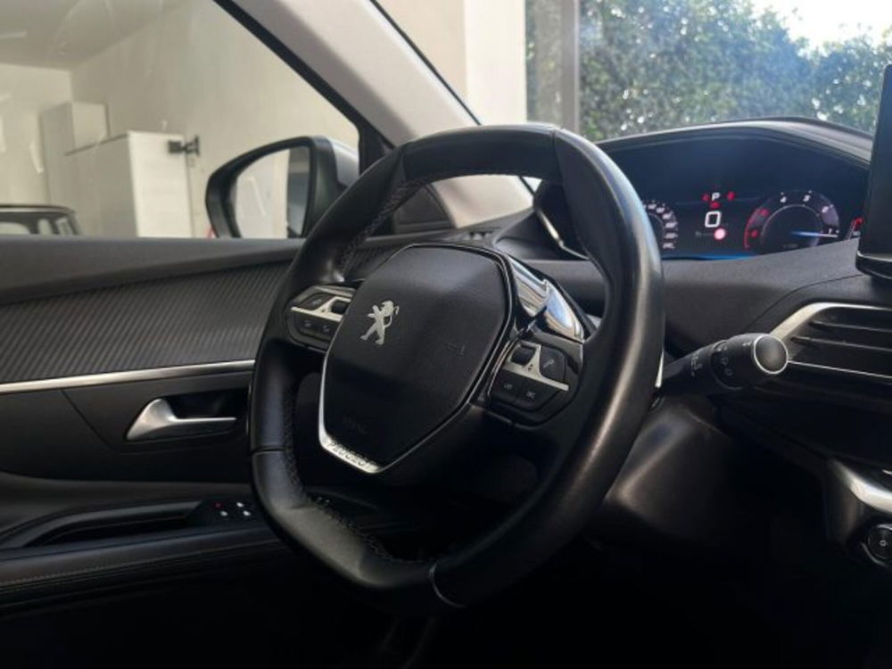 Peugeot 3008 usata a Napoli (15)