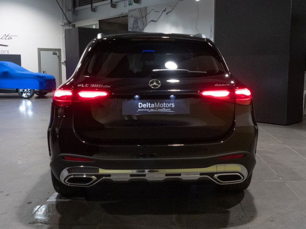 Mercedes-Benz GLC Coupé nuova a Ancona (5)