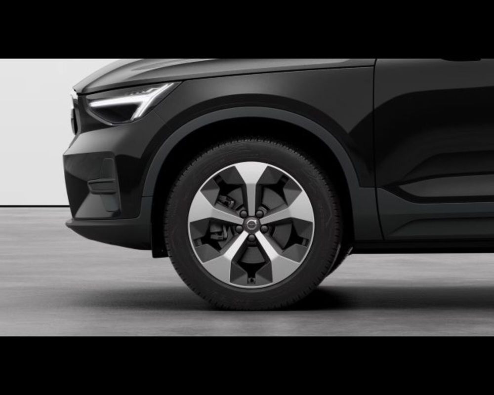 Volvo XC40 nuova a Treviso (4)