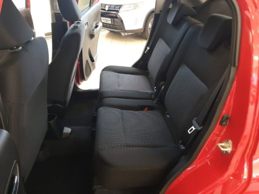 Suzuki Ignis usata a Reggio Emilia (11)