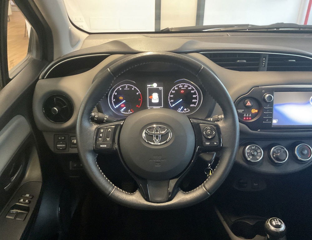 Toyota Yaris usata a Salerno (10)