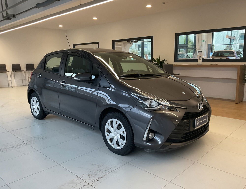 Toyota Yaris usata a Salerno (4)