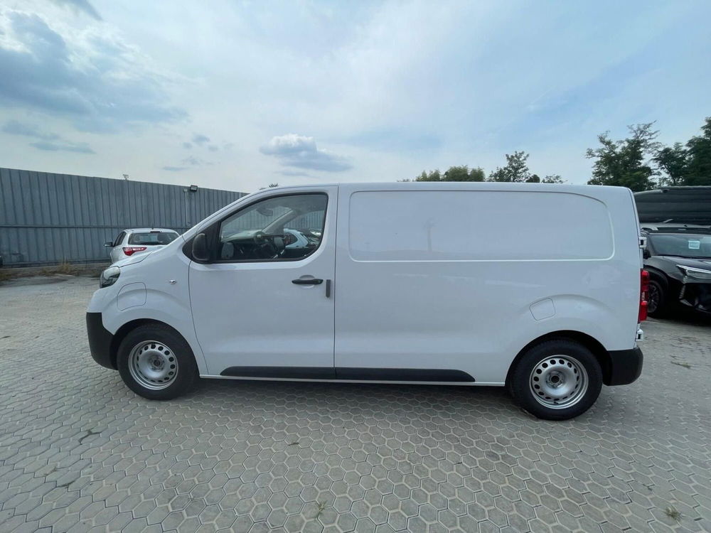 Toyota Proace nuova a Monza e Brianza (2)