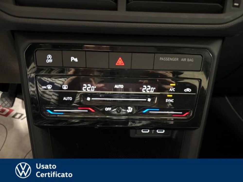 Volkswagen T-Cross usata a Vicenza (12)