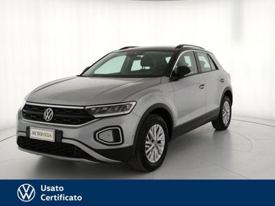 Volkswagen T-Roc 2.0 tdi Life 150cv dsg del 2023 usata a Arzignano