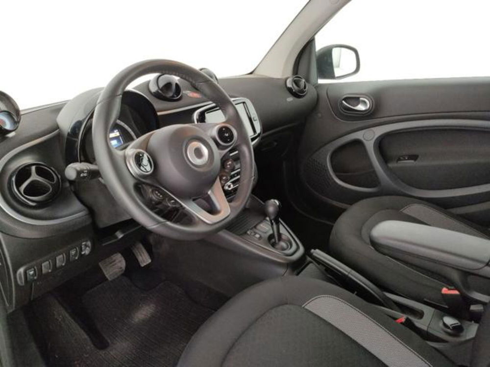 smart Fortwo Cabrio usata a Modena (11)