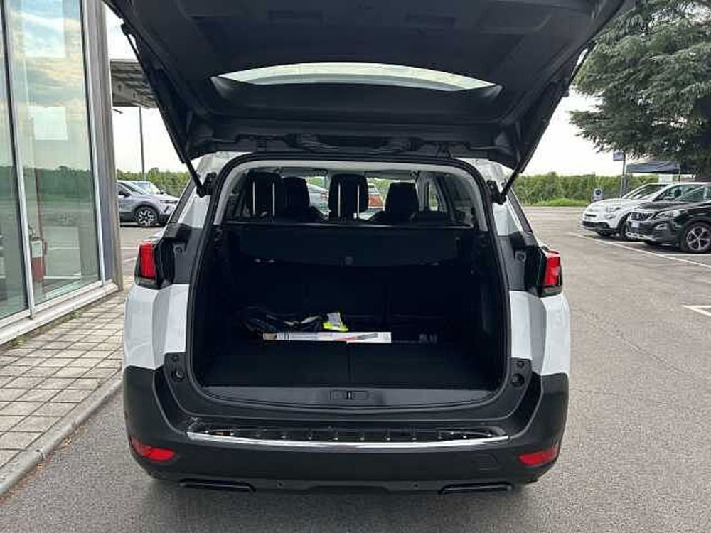 Peugeot 5008 usata a Ravenna (5)