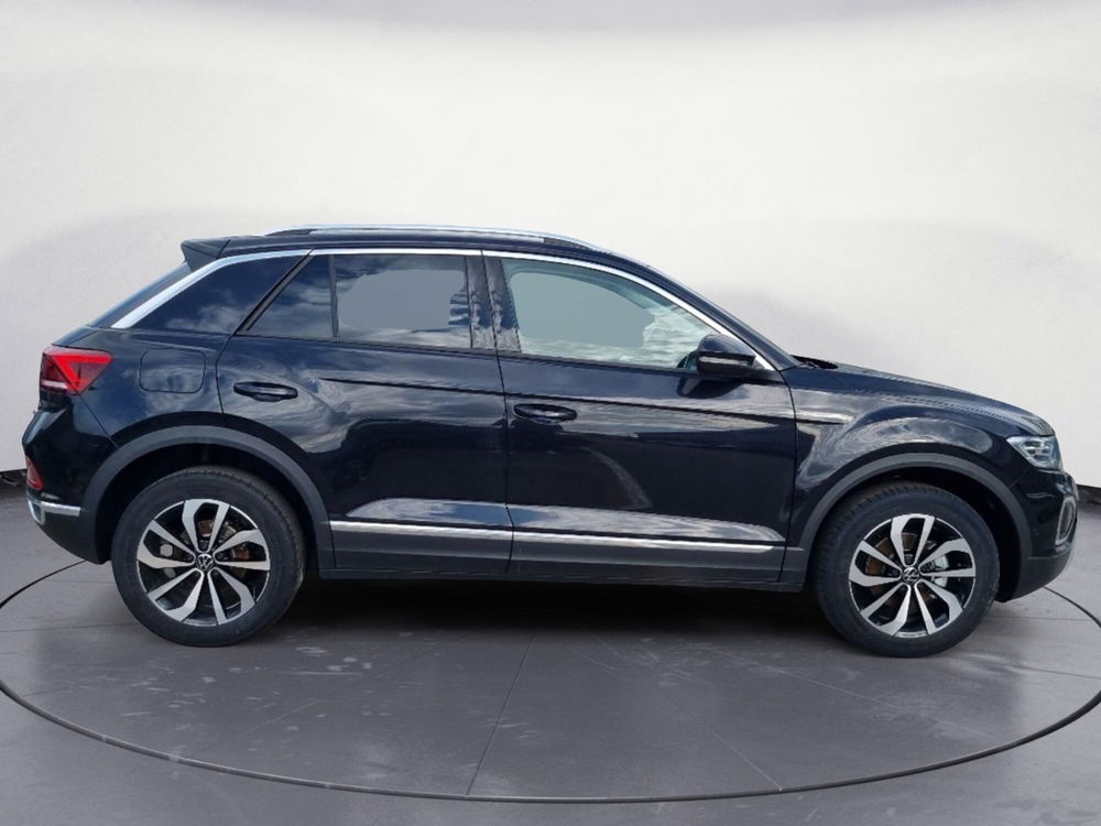 Volkswagen T-Roc nuova a Potenza (5)