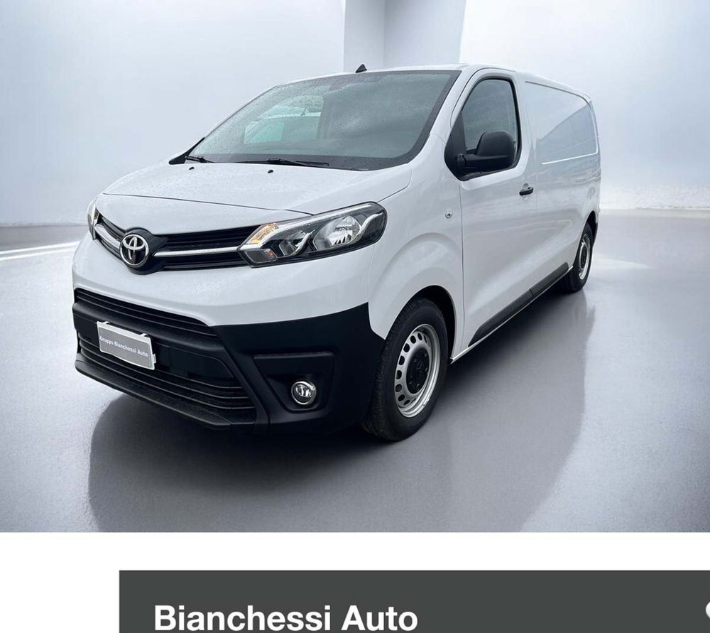 Toyota Proace nuova a Cremona