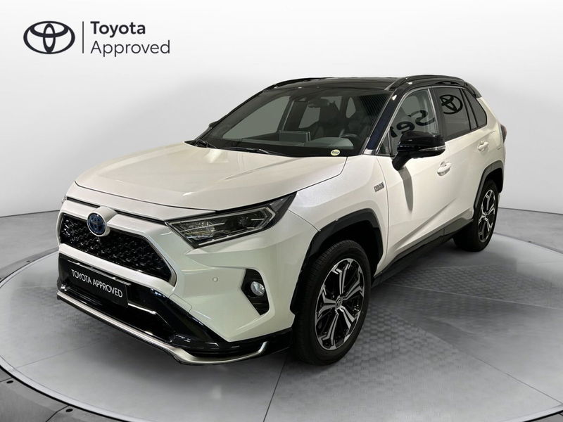 Toyota Rav4 PHEV E-CVT AWD-i More Style  del 2022 usata a Milano