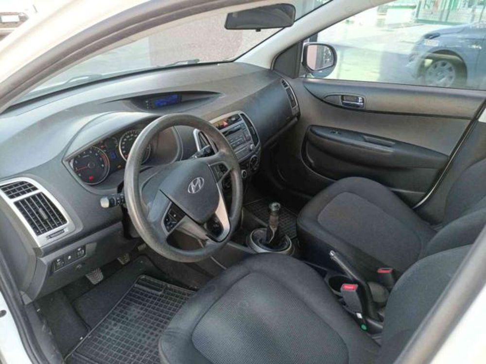 Hyundai i20 usata a Ancona (12)