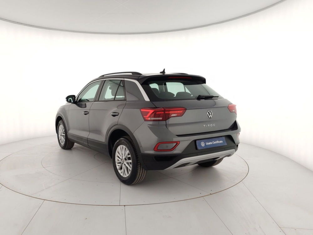 Volkswagen T-Roc usata a Massa-Carrara (2)