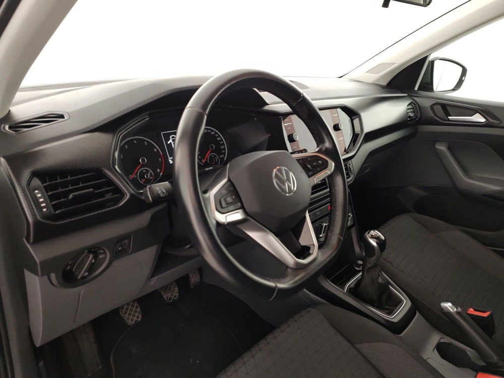 Volkswagen T-Cross usata a Massa-Carrara (10)