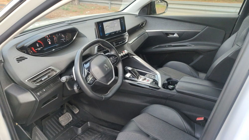 Peugeot 3008 usata a Massa-Carrara (5)