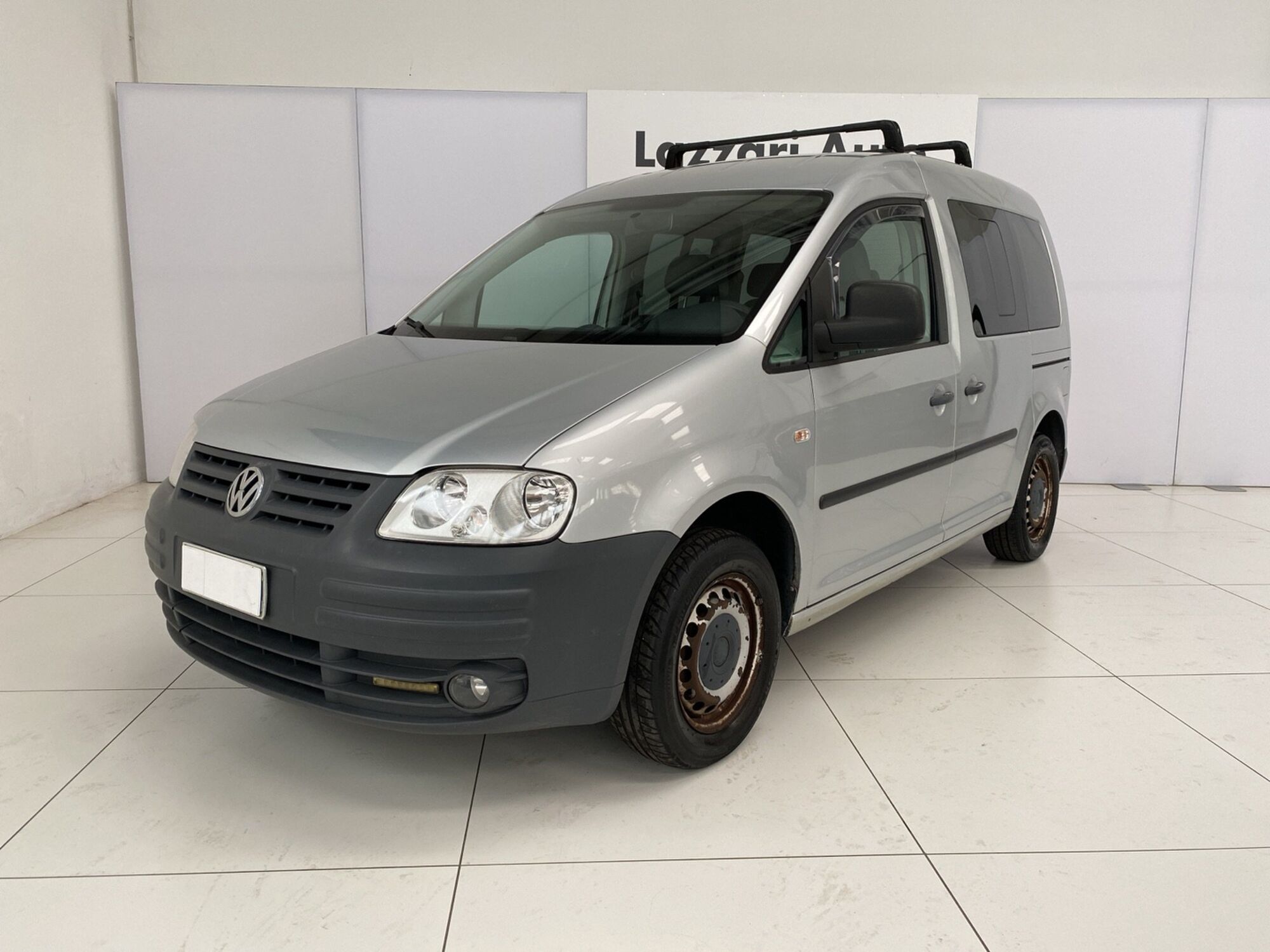 Volkswagen Veicoli Commerciali Caddy Maxi 2.0 Ecofuel 5p. Life Tramper del 2009 usata a Cornegliano Laudense