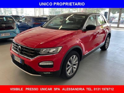 Volkswagen T-Roc 1.5 tsi Style del 2021 usata a Alba