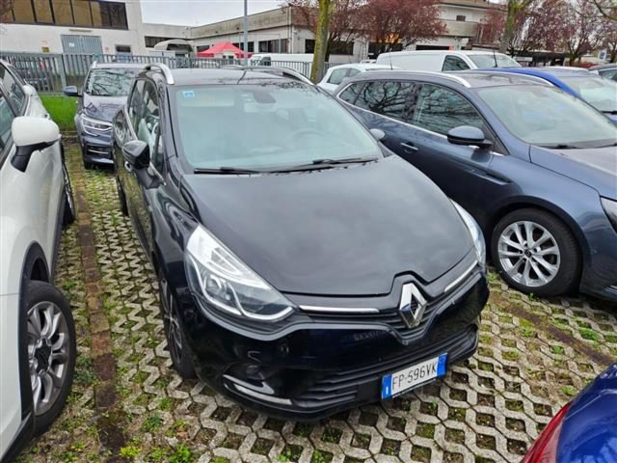 Renault Clio Sporter dCi 8V 75CV Start&amp;Stop Energy Duel2  del 2018 usata a Correggio