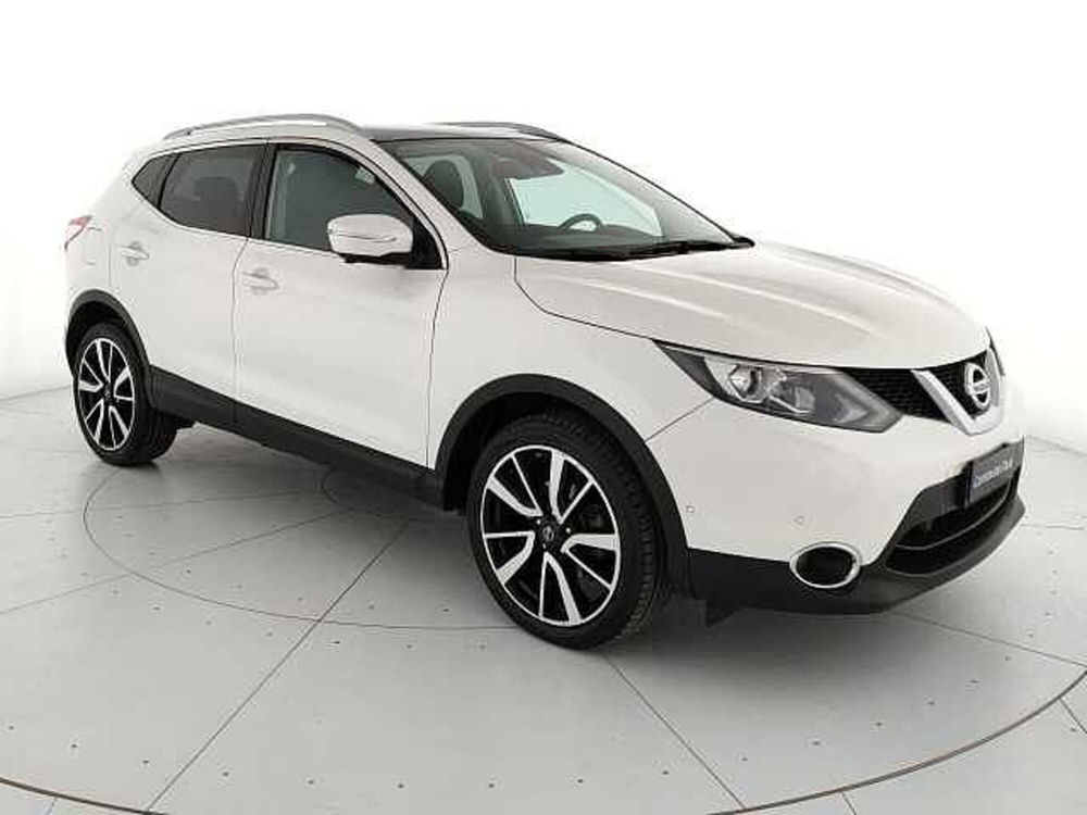 Nissan Qashqai usata a Caserta