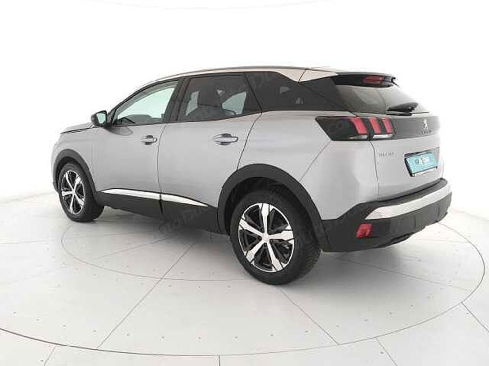 Peugeot 3008 usata a Caserta (4)