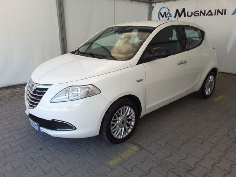 Lancia Ypsilon usata a Firenze (4)