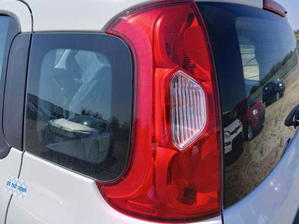 Fiat Panda Cross nuova a Brindisi (8)