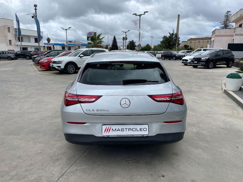 Mercedes-Benz CLA Shooting Brake usata a Lecce (12)