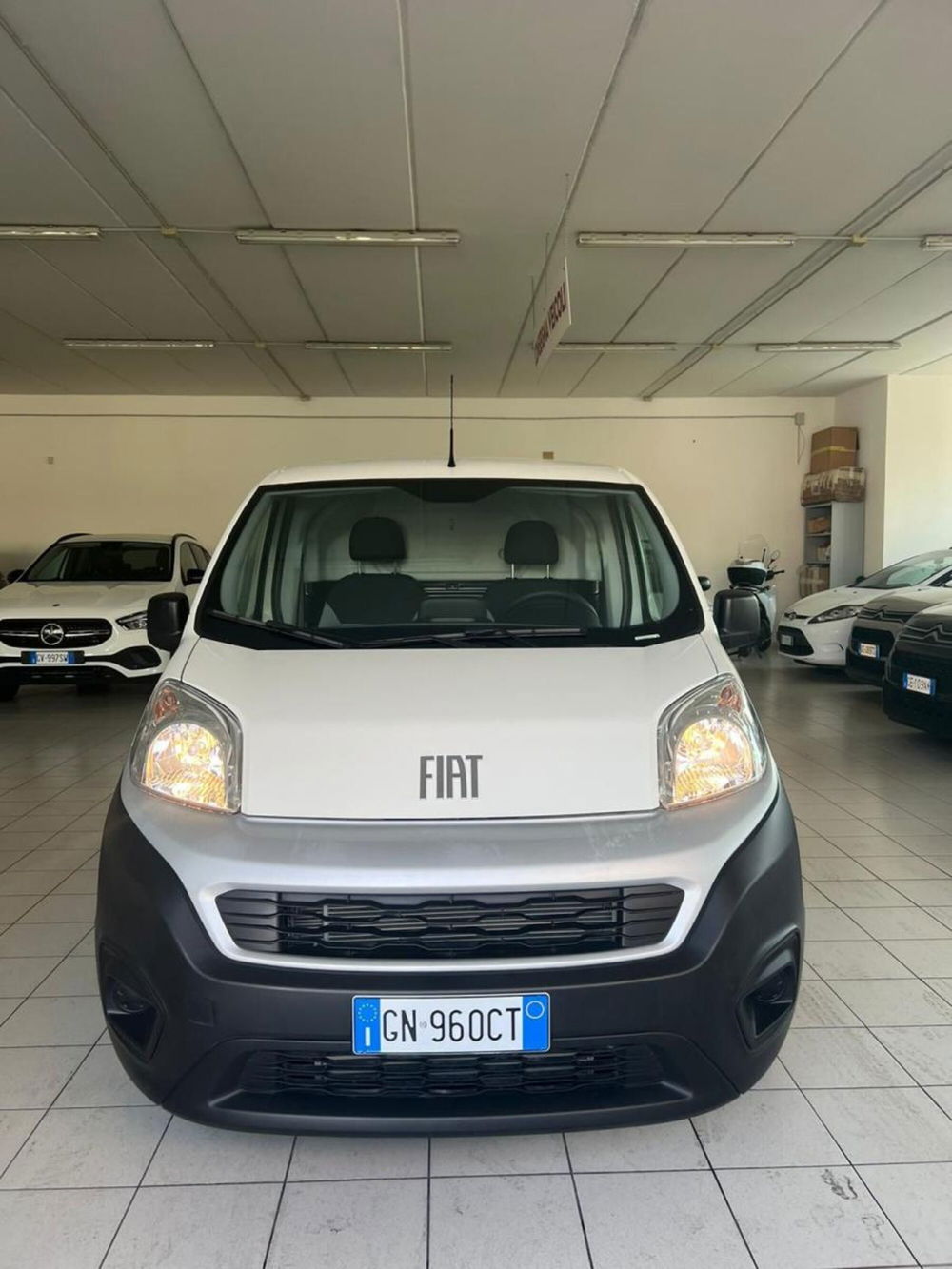 Fiat Fiorino nuova a Napoli (2)