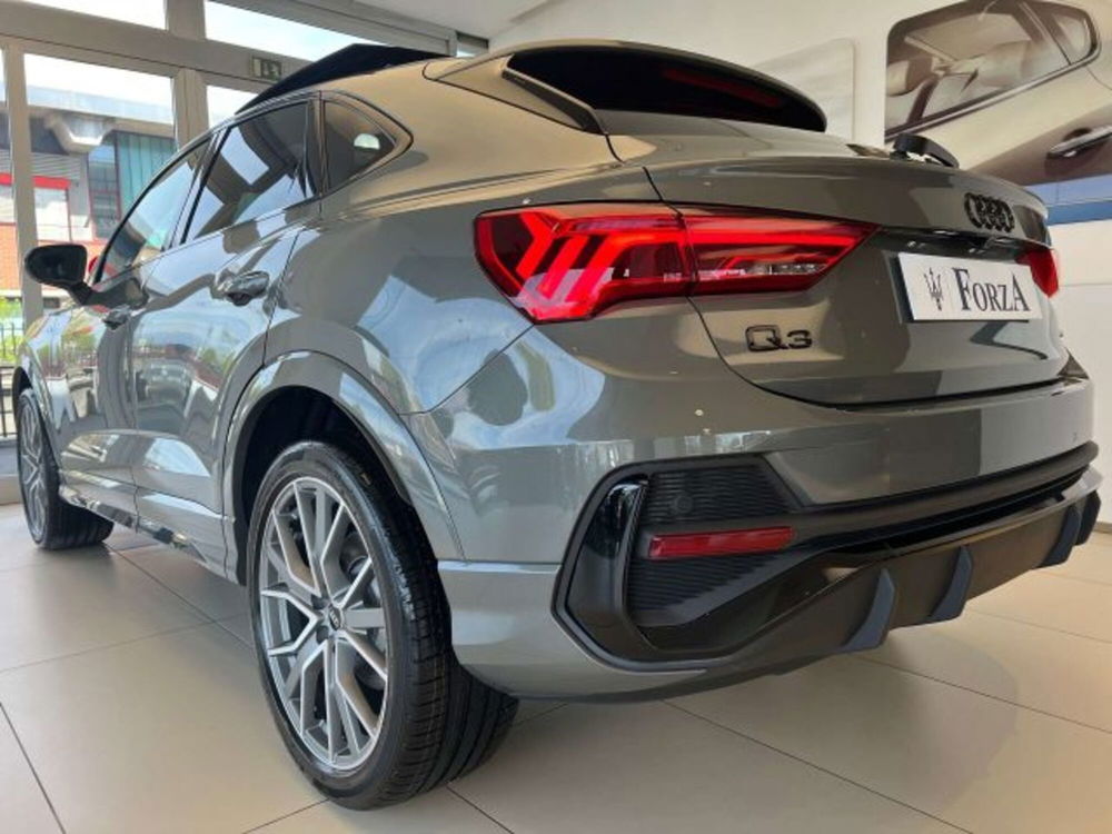 Audi Q3 Sportback usata a Torino (13)