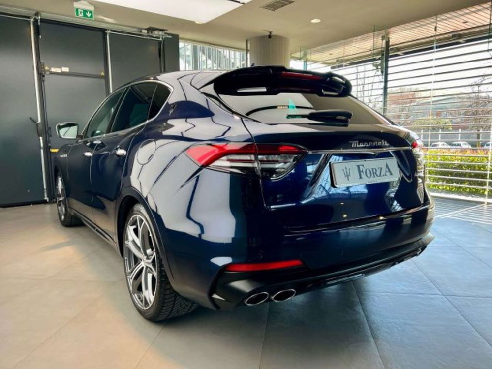 Maserati Levante usata a Torino (6)