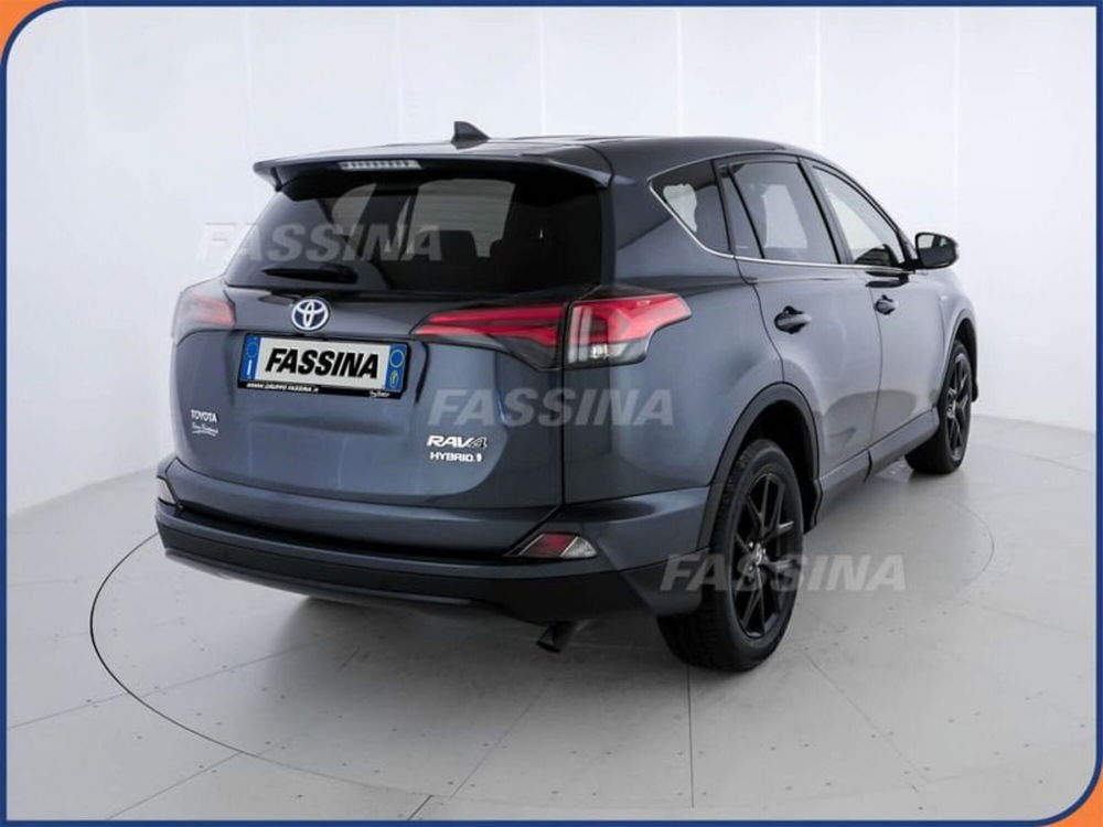 Toyota Rav4 usata a Milano (6)