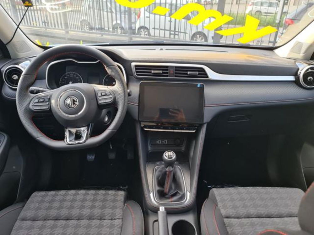 Mg ZS nuova a Torino (10)