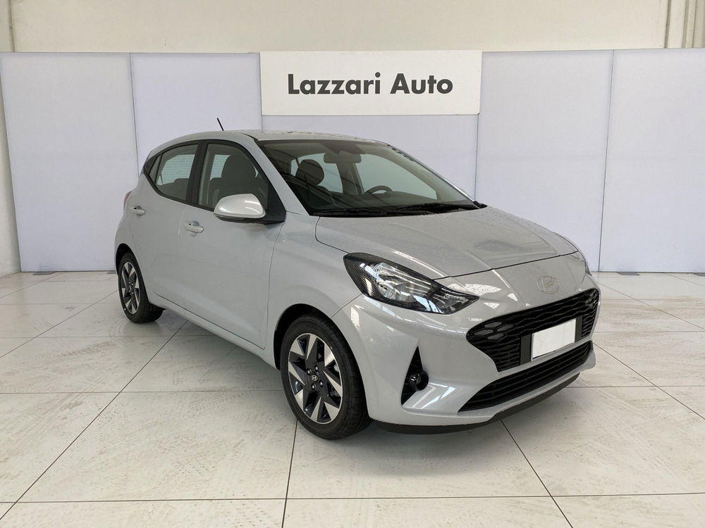 Hyundai i10 nuova a Lodi (3)