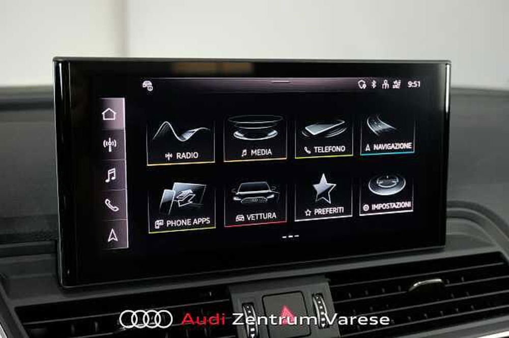 Audi Q5 Sportback nuova a Varese (13)