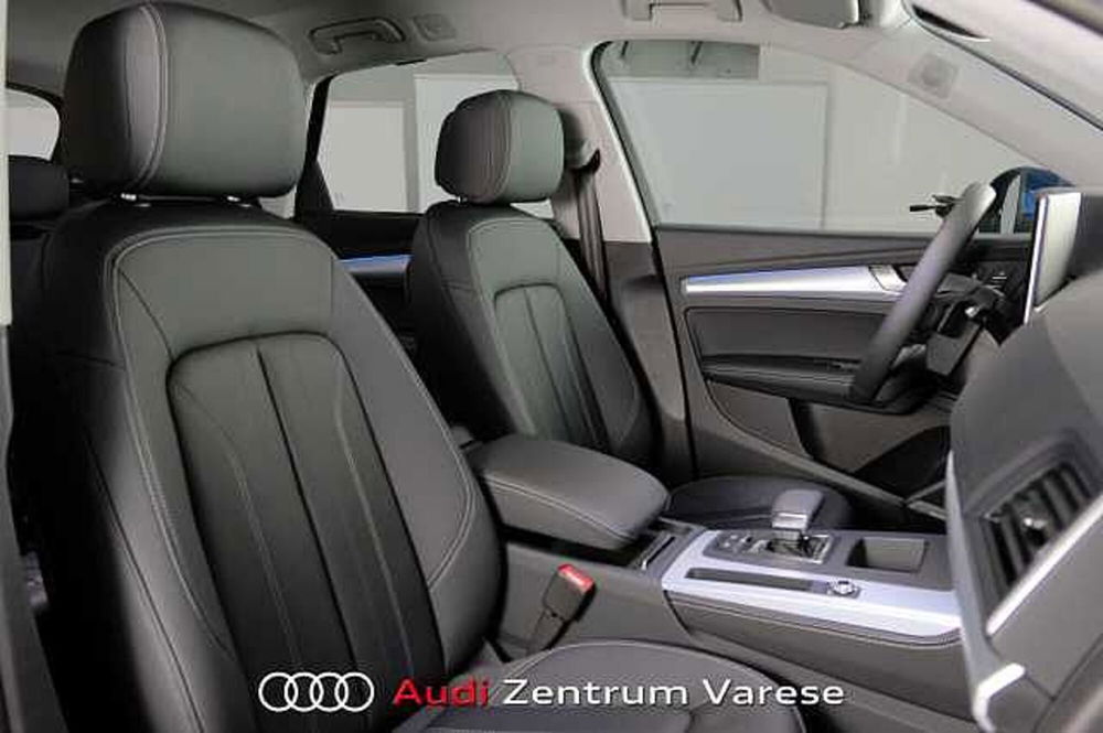 Audi Q5 Sportback nuova a Varese (7)