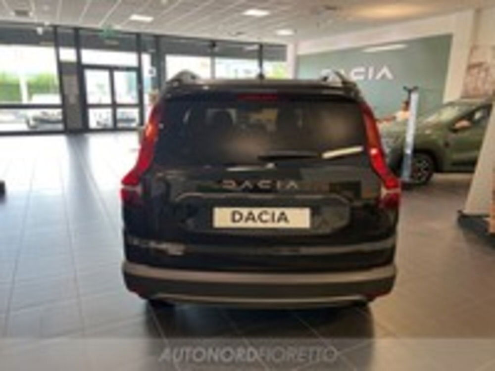 Dacia Jogger nuova a Pordenone (4)