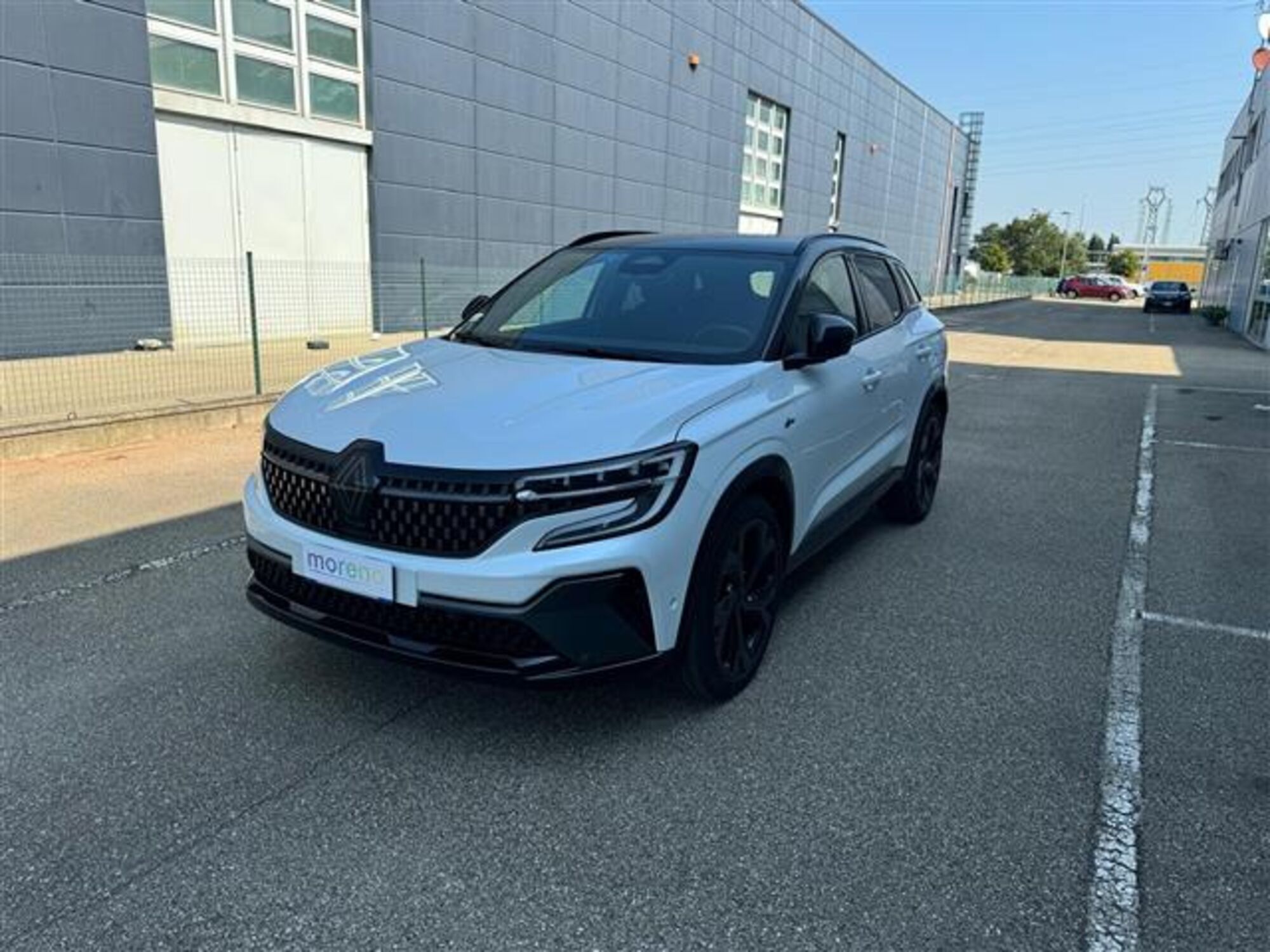 Renault Austral 1.2 full hybrid Iconic Esprit Alpine 200cv auto del 2023 usata a Bologna