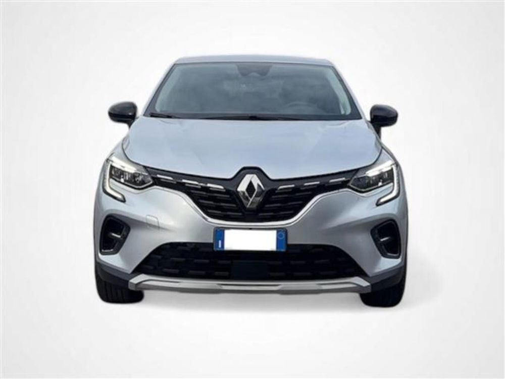 Renault Captur nuova a Livorno (8)