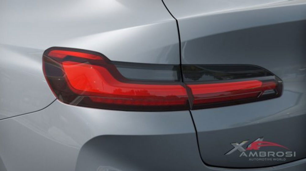 BMW X4 nuova a Perugia (7)